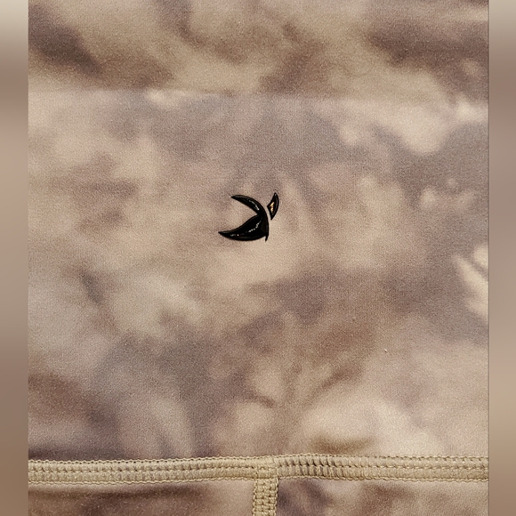 Glyder leggings/Yoga pants, Brown/Mushroom tie dye, Size M - Picture 4 of 9